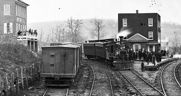 HanoverJunction2BW720